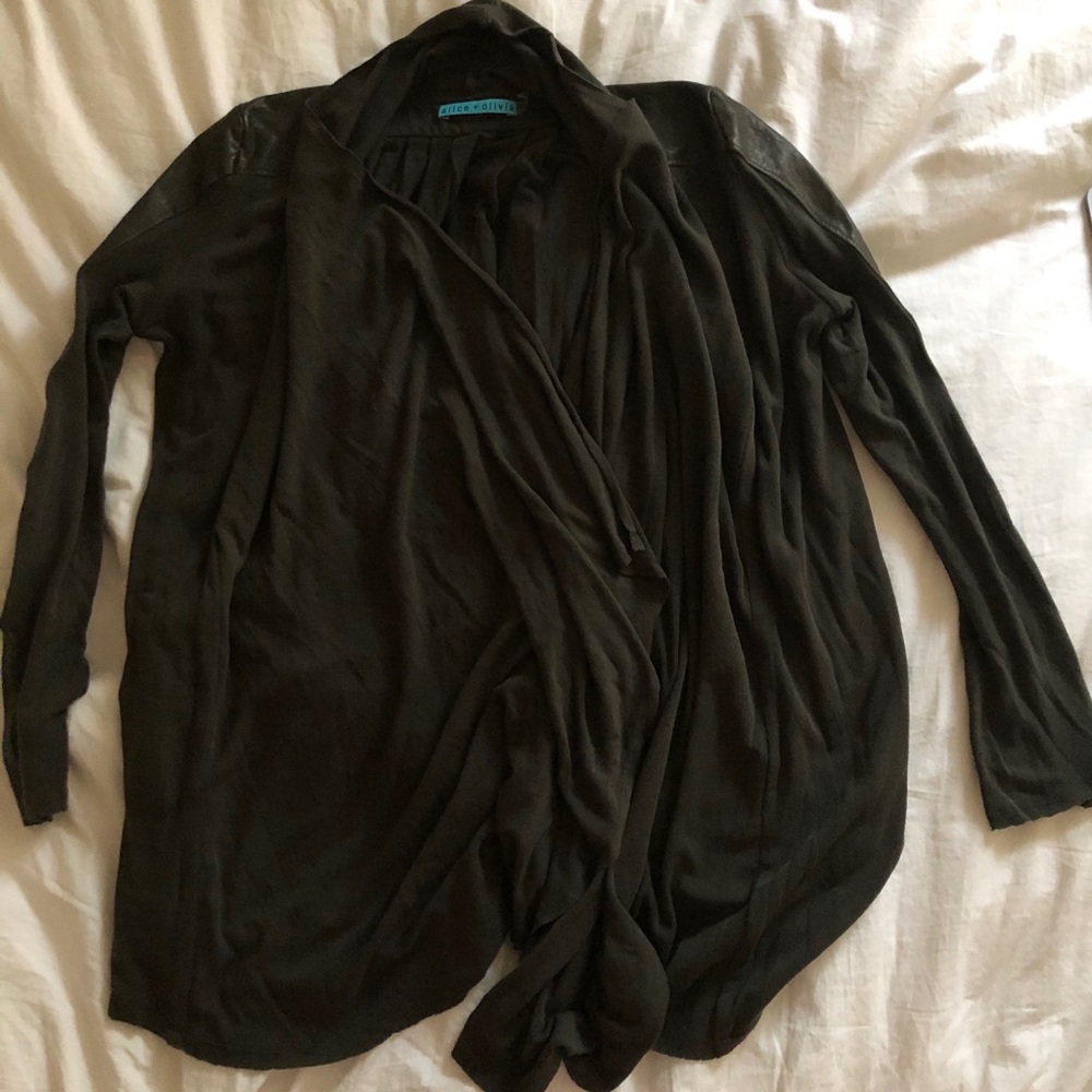Cardigan - Picture 2 of 2